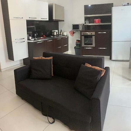 St Pauls Bay Luxury 2 Bedroom Apartment Blue Water Suite Flat 36 St. Paul's Bay Dış mekan fotoğraf